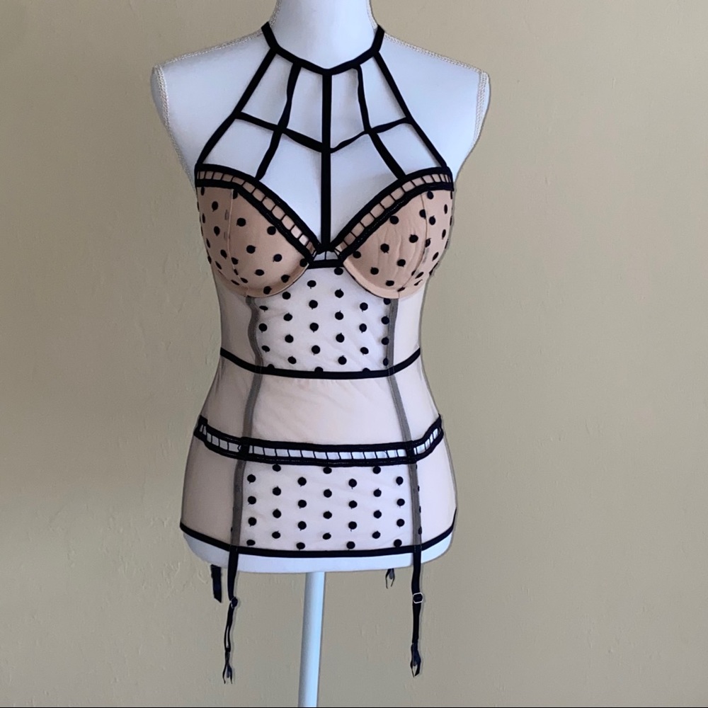 Victoria secret size 36c gather top